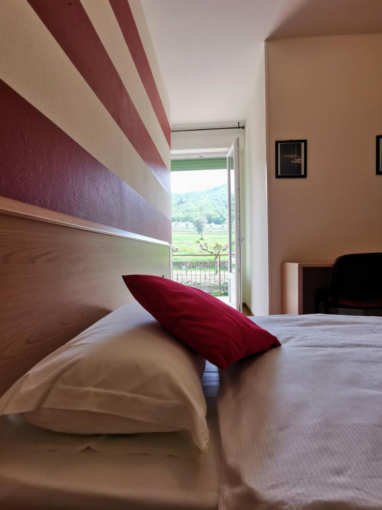 Ristorante Le Rasole Hotel Garda  Kültér fotó