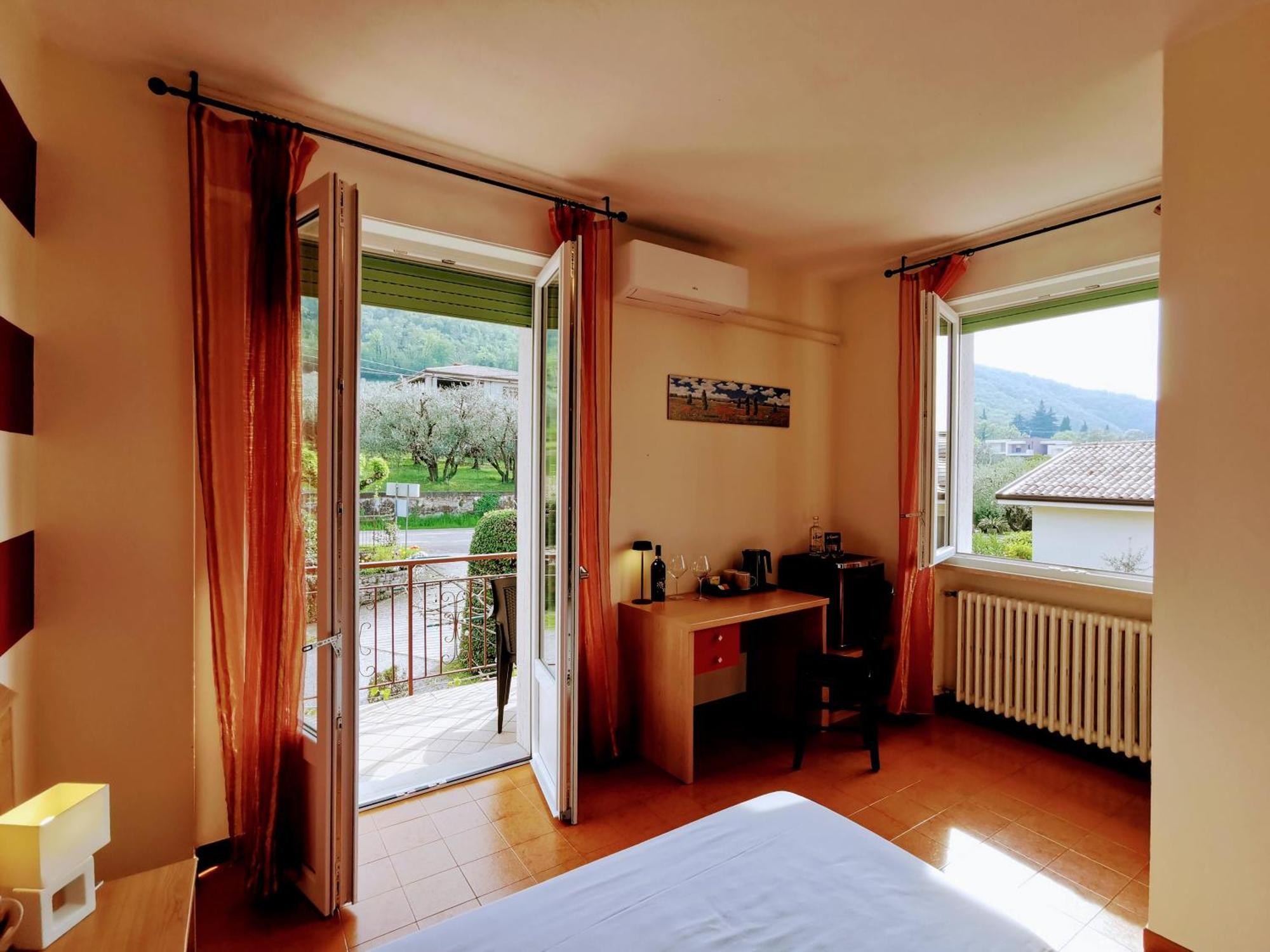 Ristorante Le Rasole Hotel Garda  Kültér fotó